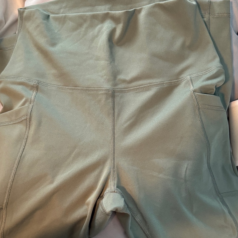 90 Degree By Reflex Sage Green Leggings
